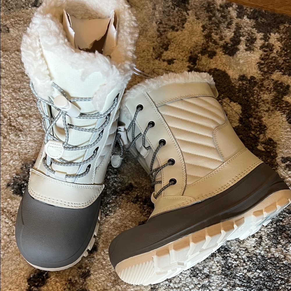 All in Motion Kids Boots - Gray and Cream